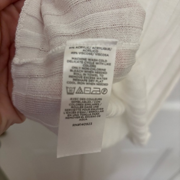 NWT Loft Ribbed Tank - Picture 3 of 3